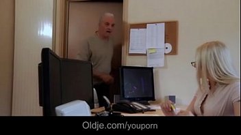 XVIDEOS - Hot brunette secretary has fun with her boss in the office