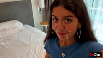 Stepmother smears her face with cum - Cumwalk: Immerse yourself in the world of this mother who loves hard threesomes and anal