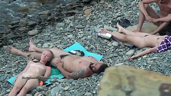 Vidéo voyeur de nudistes européens chauds