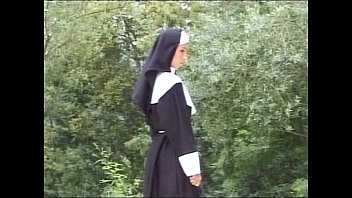 Lustful sisters: Hardcore sex between nuns
