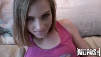 A blonde in pink for a POV blowjob