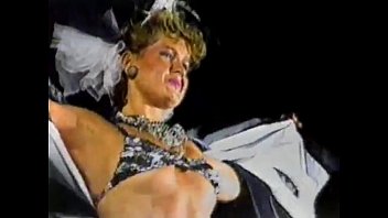 Rainha do Carnaval em 1983: Immerse yourself in a world of intense pleasure on D1-Taizoom.org