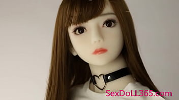 Luxury doll: Married women seduced by mature men