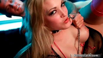 Sexy Blonde Live: Get Ready for a Hot Experience