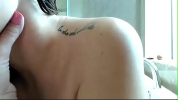 Webcam 103 : Blonde sexy masturbe avec des sextoys