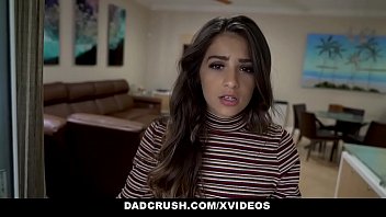 DadCrush - Dirty Worship Teen (Sofie Reyez) Rides Step Dad's Cock