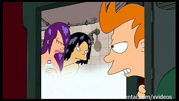 Futurama Hentai: Threesome fun in the shower