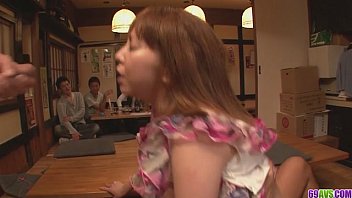 Minami Kitagawa : Soirée torride avec des femmes asiatiques soumises