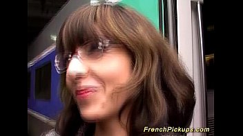 Française mature baisée dans un lieu public : une vidéo BANGbros à ne pas manquer