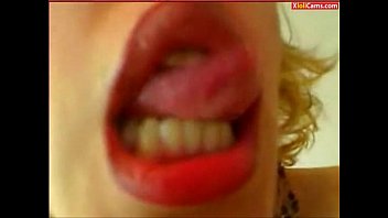 Slutty Russian Girl Masturbates on Webcam