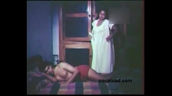 Boy Seduced by Indian Aunty Bath Sex