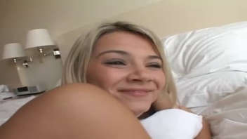 Ashlynn Brooke: A passionate blonde at the hotel