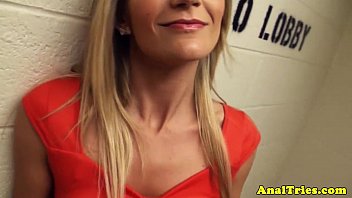 Blonde expert in fellatio: Discover Sally Johnson in HD